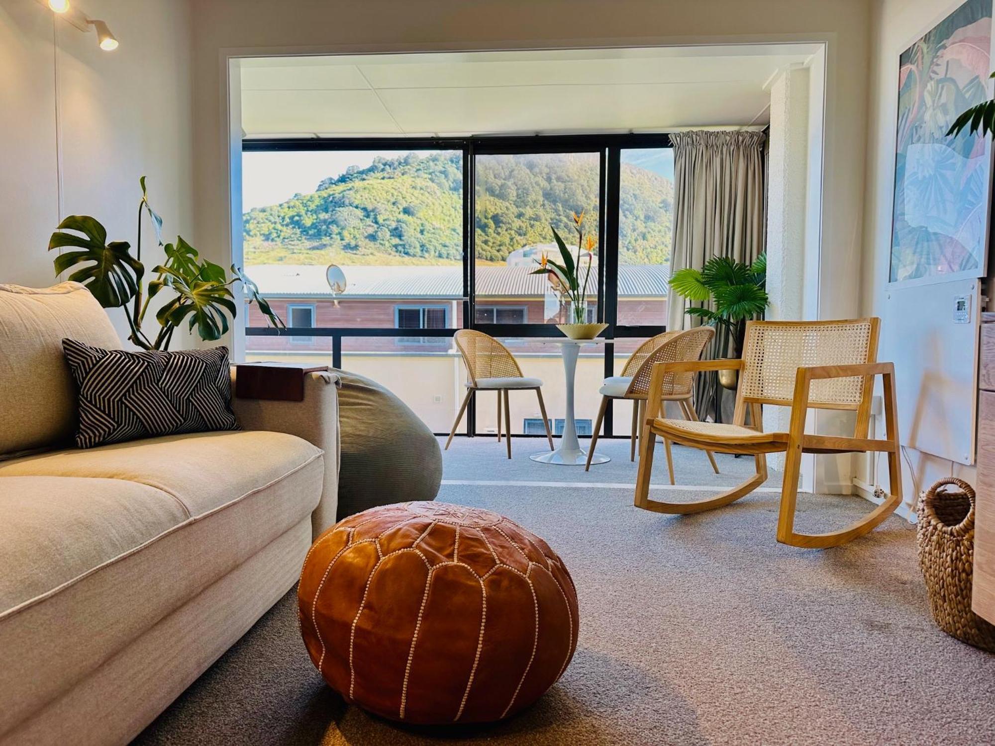 Charm On Commons, Mauao Apartment Mount Maunganui Bagian luar foto